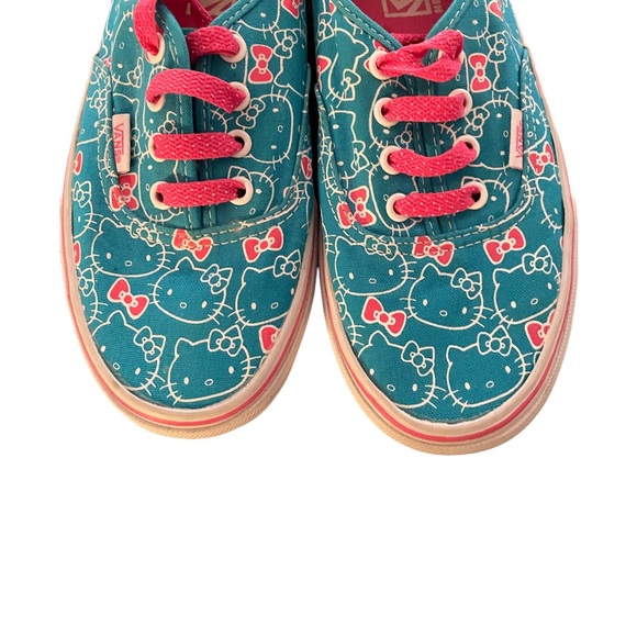HELLO KITTY x VANS sneakers women’s 6.5 pink blue - Picture 5 of 7